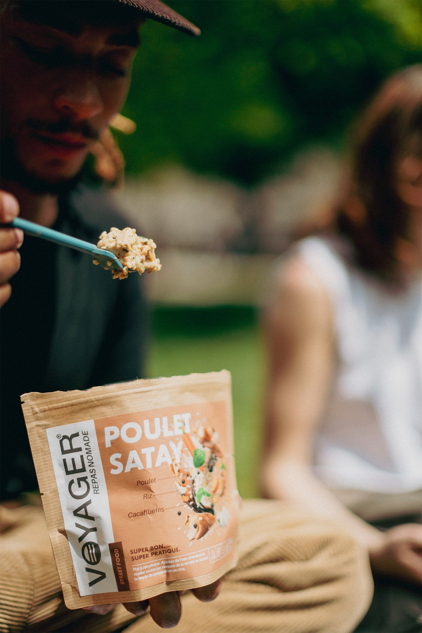 voyager-plats-poulet-satay-riz-lyophilis-cacahu-tes-street-food image 2